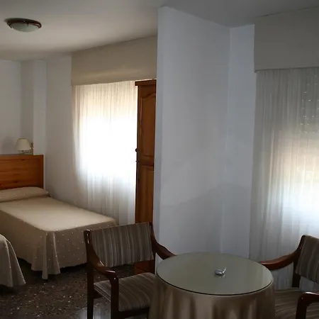 Affittacamere Puente De Piedra 3*