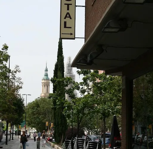 招待所 普恩特德彼德拉旅馆